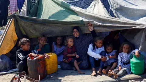 Devastating Situation in the Gaza Strip as Military Forces Continue Operations